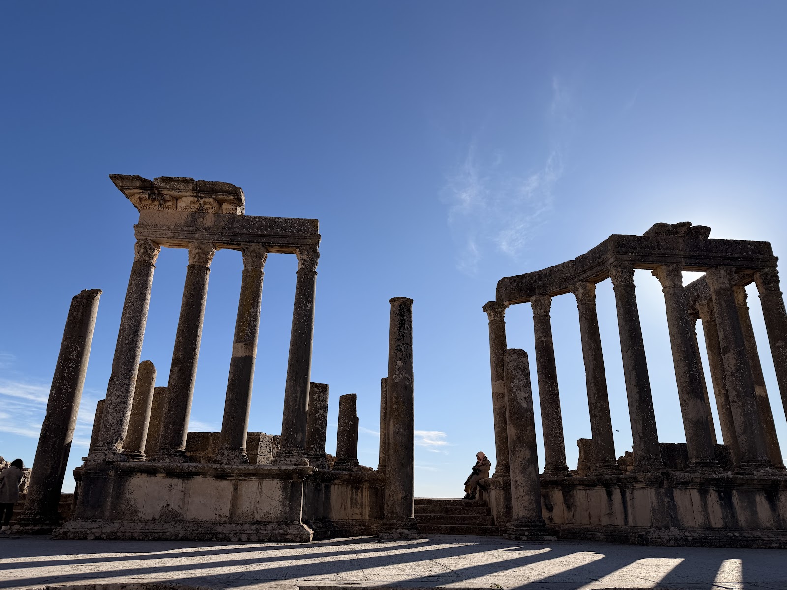 Circuit Dougga ruines romaines journée — Archéologie