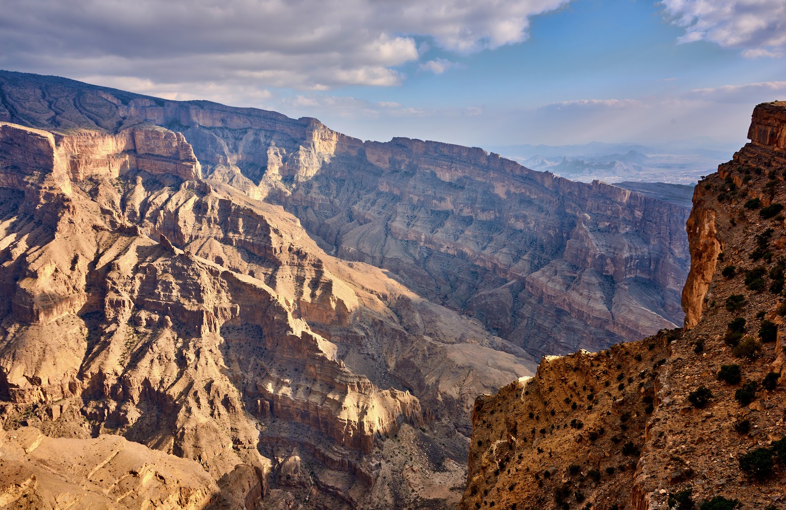 Balcony Walk au Jebel Shams, Grand Canyon omanais