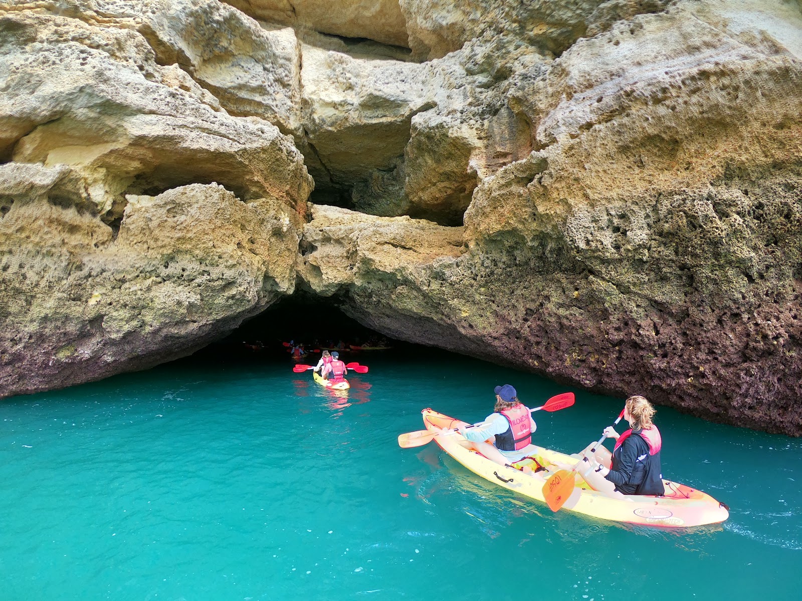 Grotte marine de Benagil sur la côte de l\'Algarve