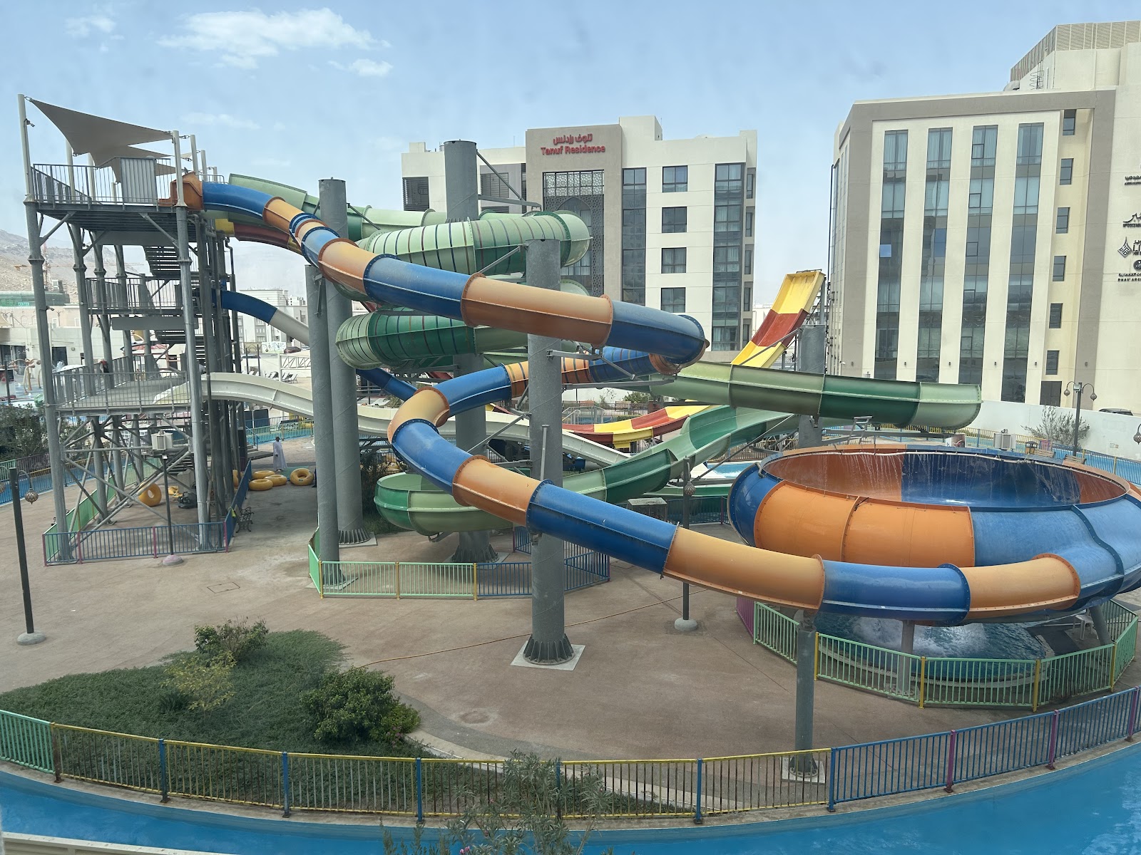 Hôtel moderne avec piscine à Nizwa en Oman