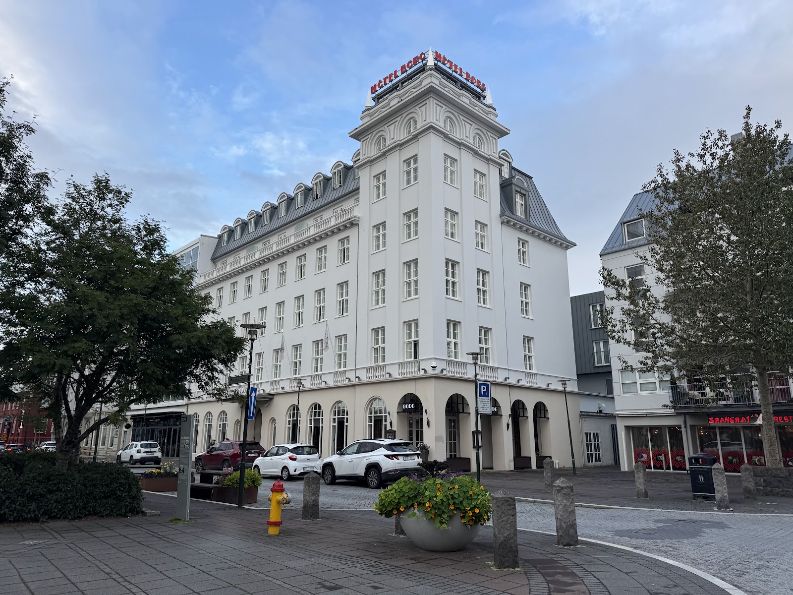Toits colorés d\'un quartier résidentiel de Reykjavik